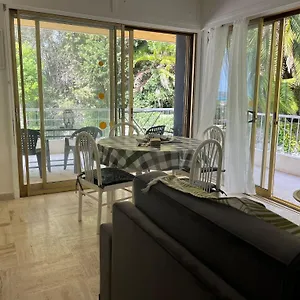 « Hawai » Proche Mer, Calme, Piscine Appartement
